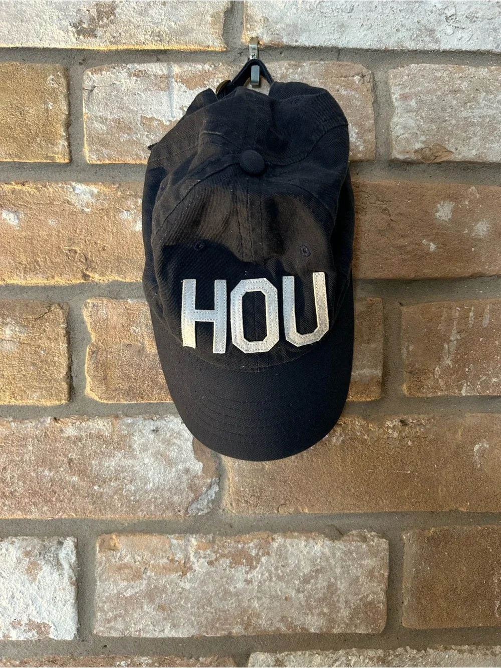 HOU (Houston) Embroidered Navy Baseball Cap - one size fits most.